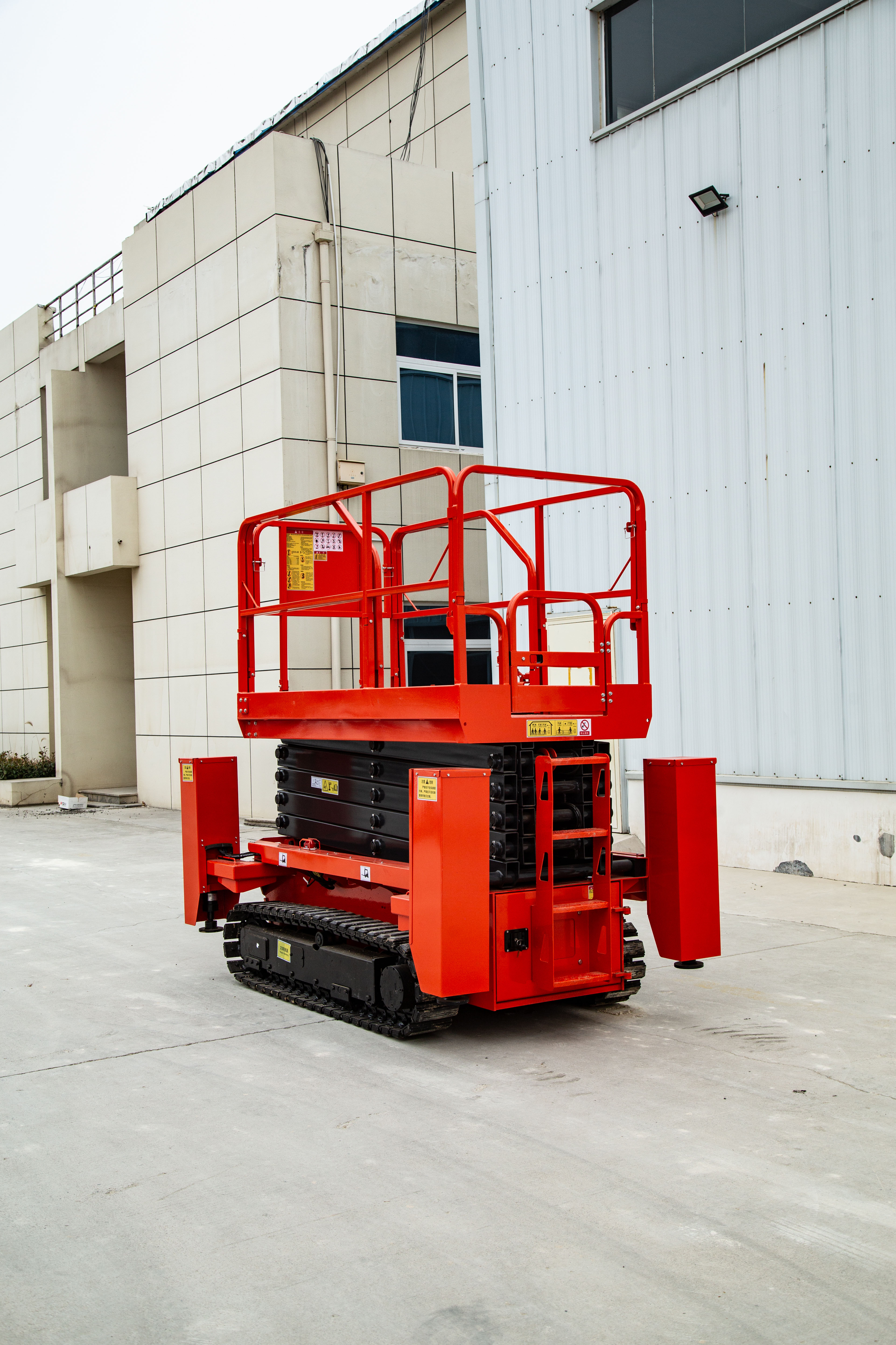 液壓升降平臺(tái)的介紹？